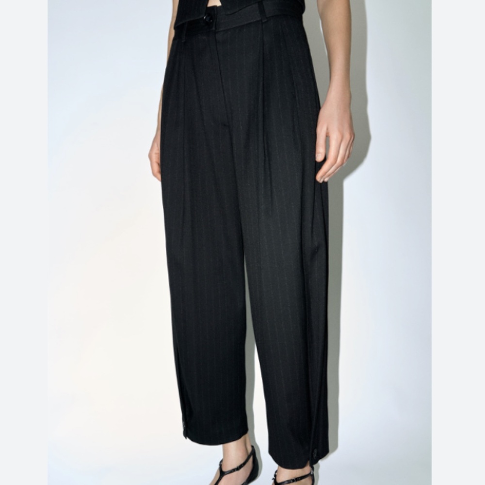 Zara Tapered Pinstripe Pants ZW Collection in Black & White